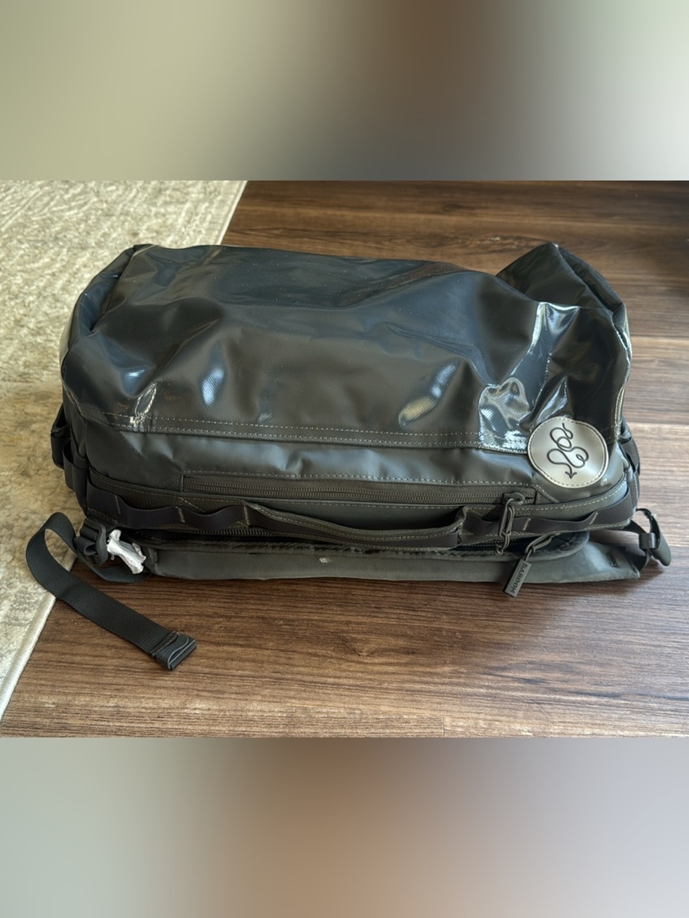 Baboon to the Moon Go-Bag Mini 32L Grey Duffle Backpack Travel Bag - Picture 8 of 8